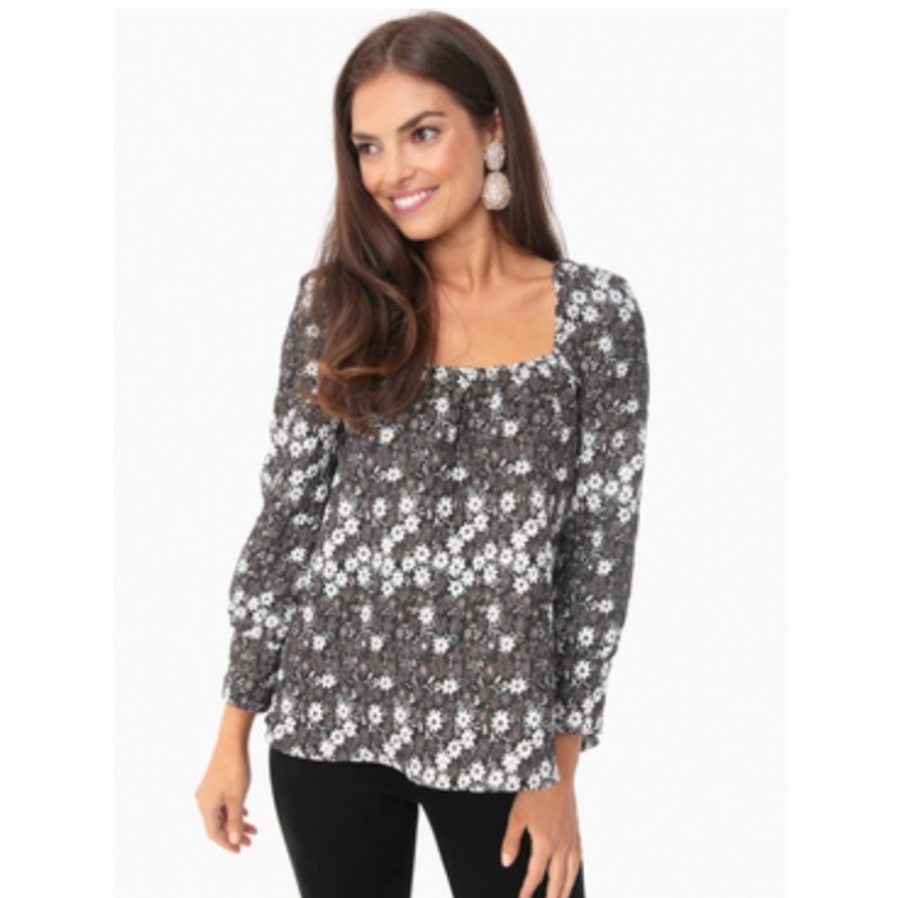 NWT Tuckernuck Floral Jacquard Elsie Top XS Black White Flowers
